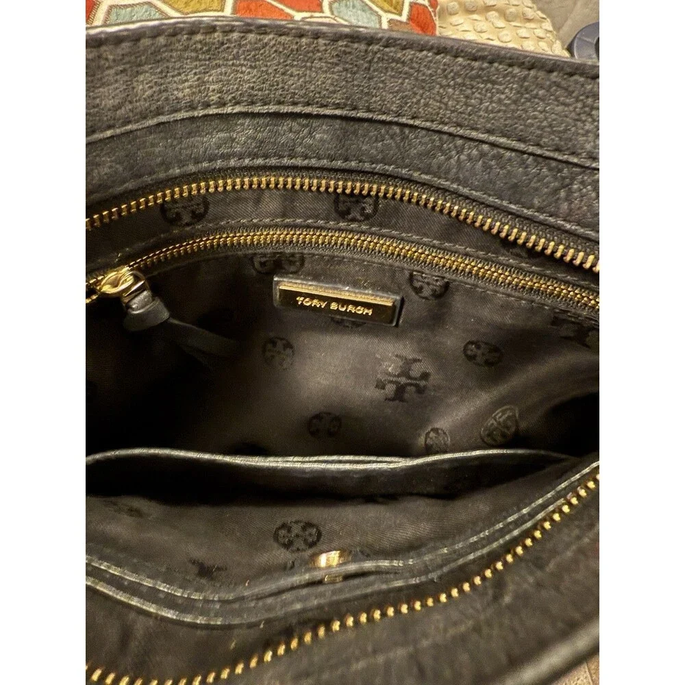 Tory Burch Ivy Leather Convertible Shoulder Bag Black Expandable‎ Crossbody Read